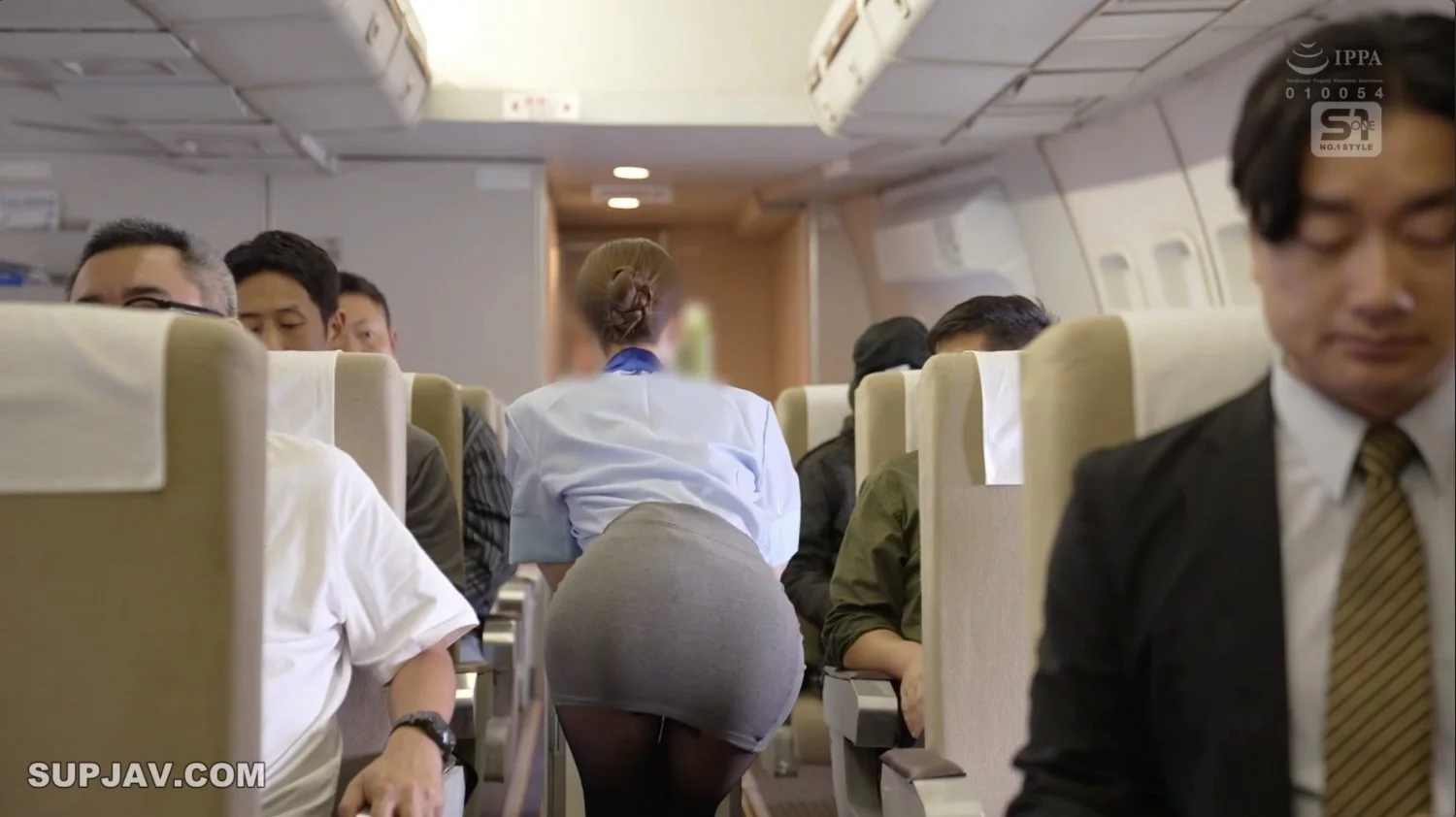 Asian flight attendant gets fucked & SQUIRTS (SNOS-177 *decensored* p1) main image