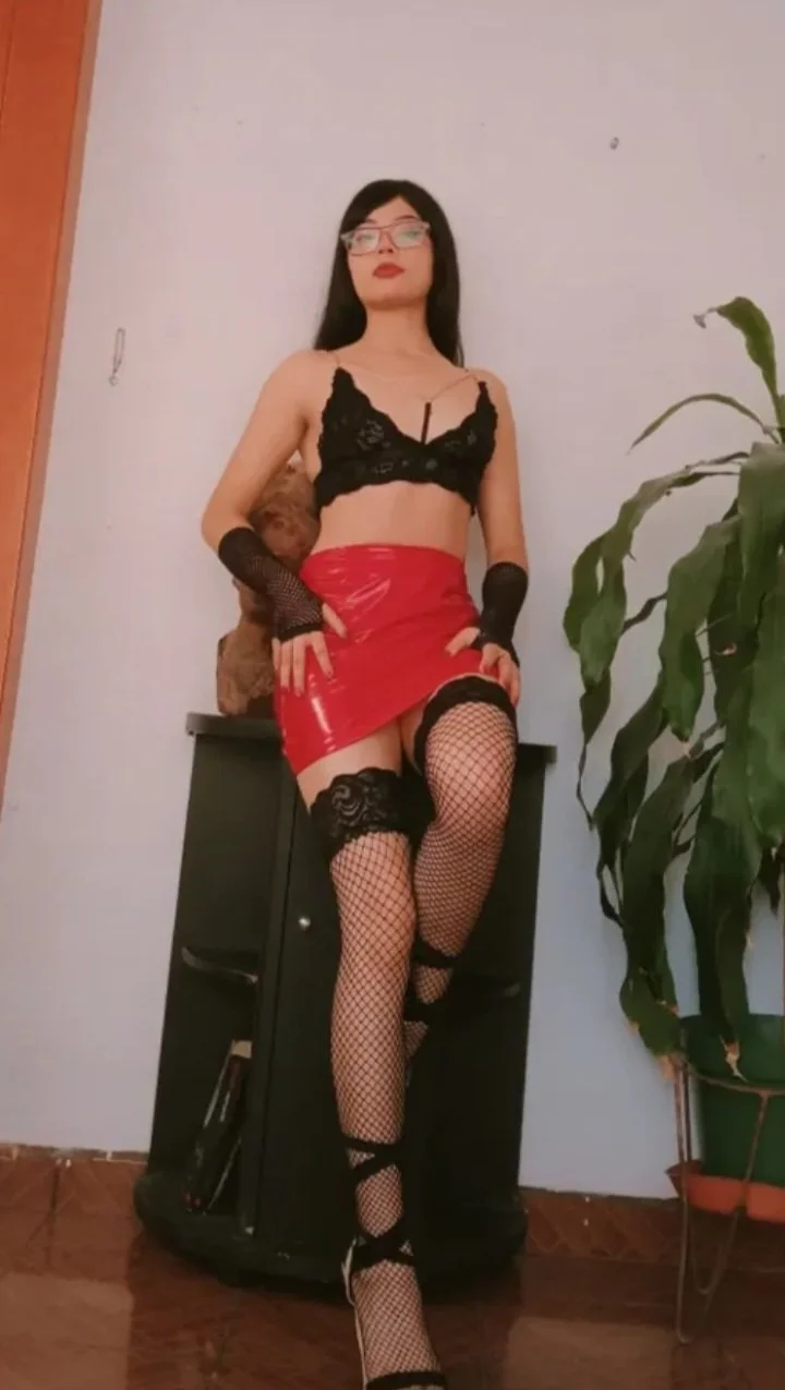 Ivonne image 3