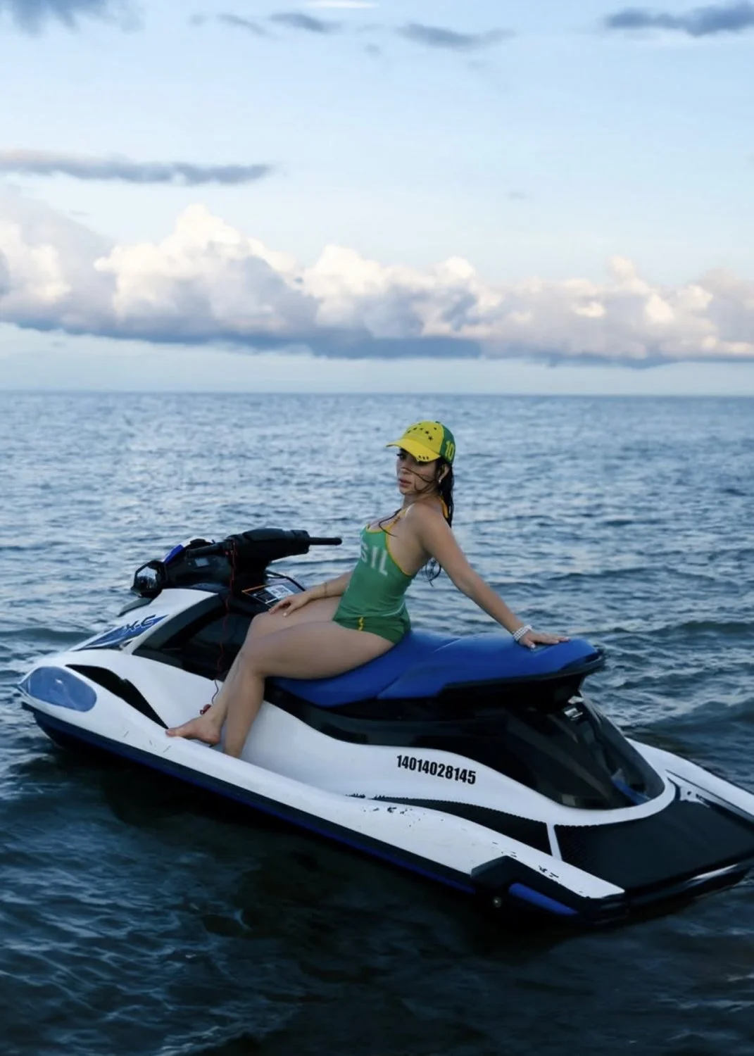 Katy cardona image 3