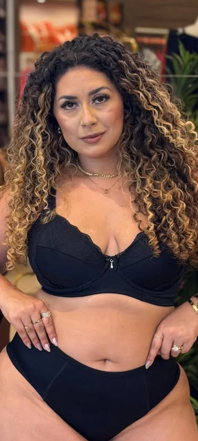 Adrielly Almeida image 6