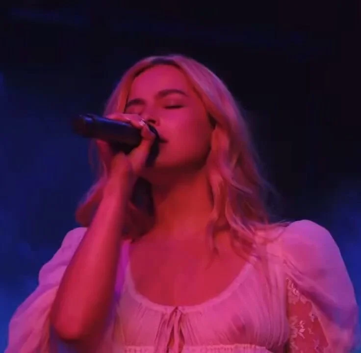 Addison Rae BangingBody Make Me Drip So Fucking Hard For The Gorgeous Beauty 🥵🤤 image 6
