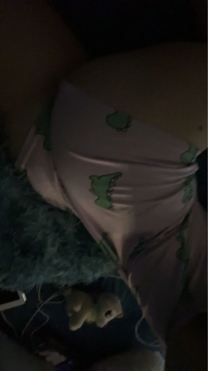 a cuck gave me his girls snap, think she prefers bwc image 7