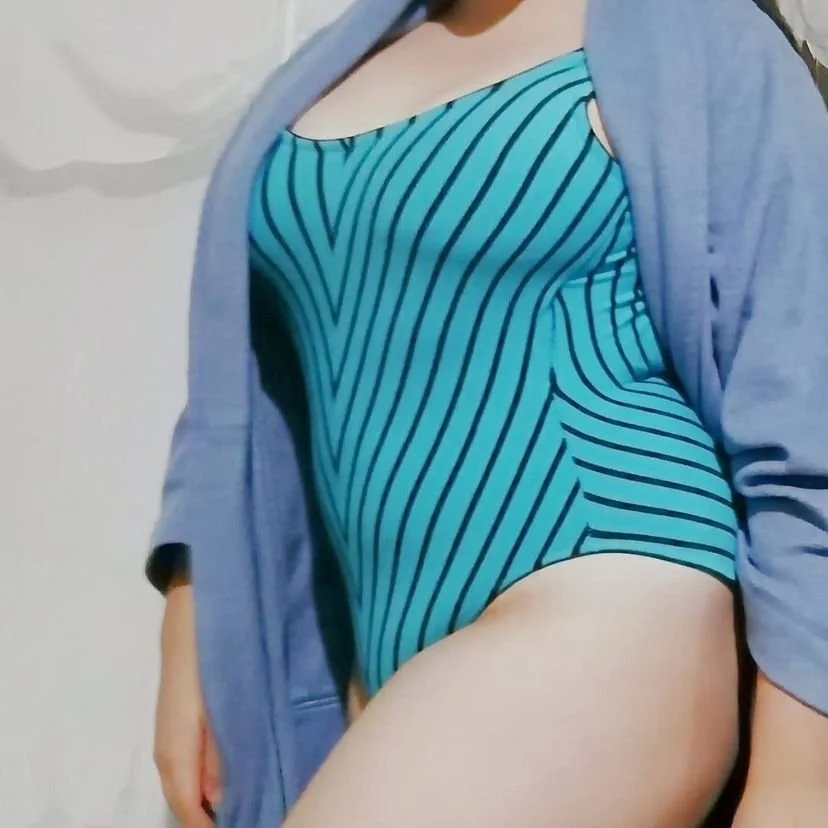 Chubby teen main image