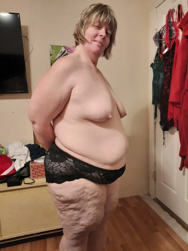 Horny sluts image 40