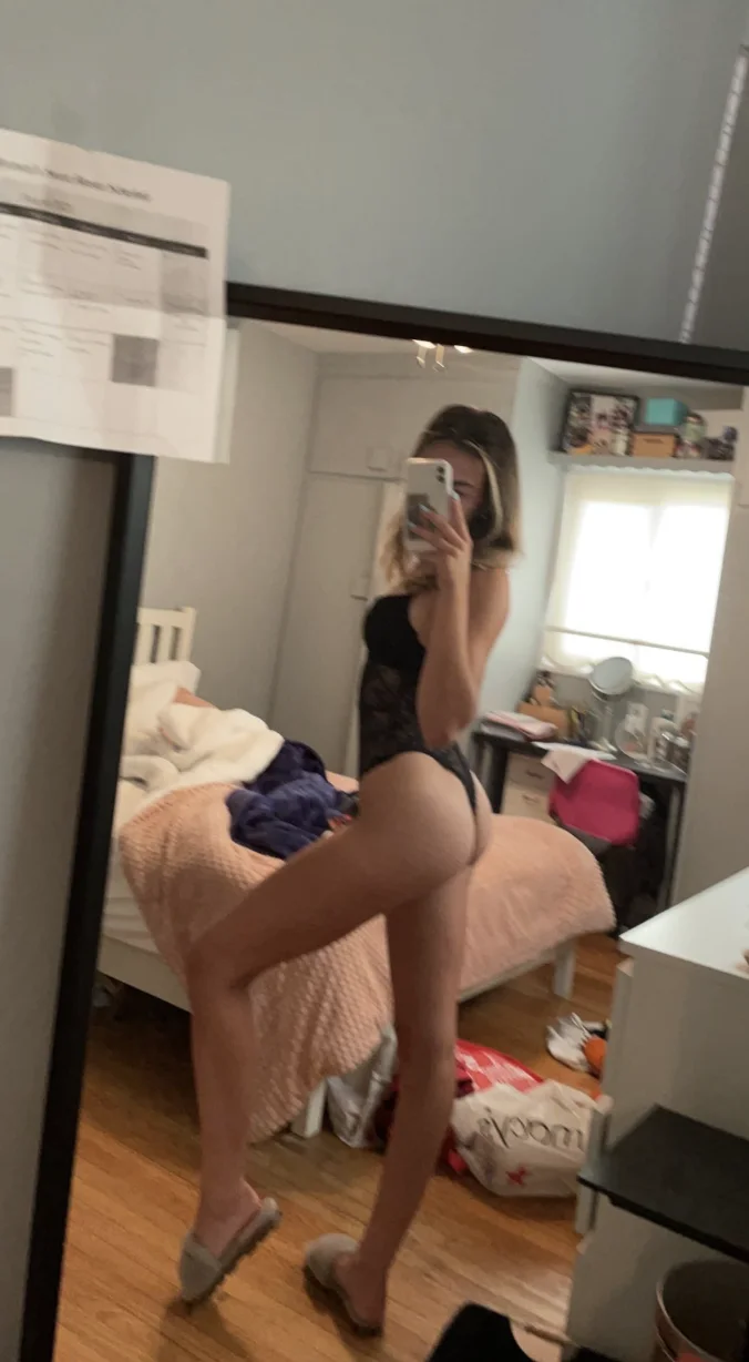 ᗷᗩIᒪEY image 2