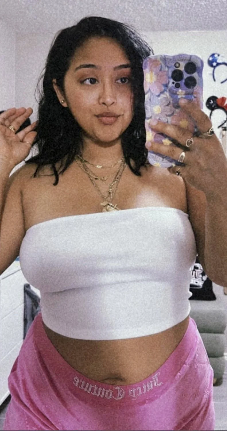 Amateur Thick Latina image 13