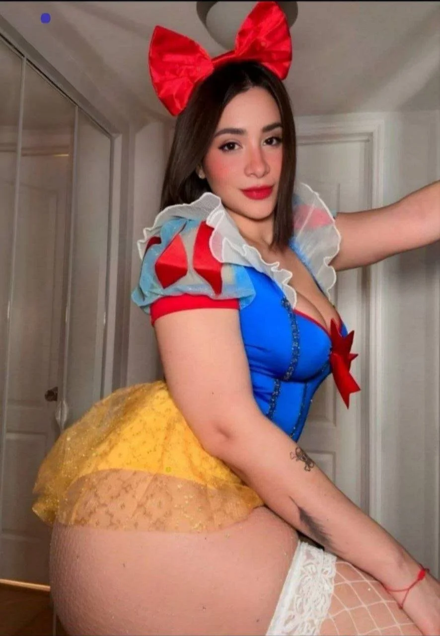 Machika buenísima streamer y tik toker mexicana image 11