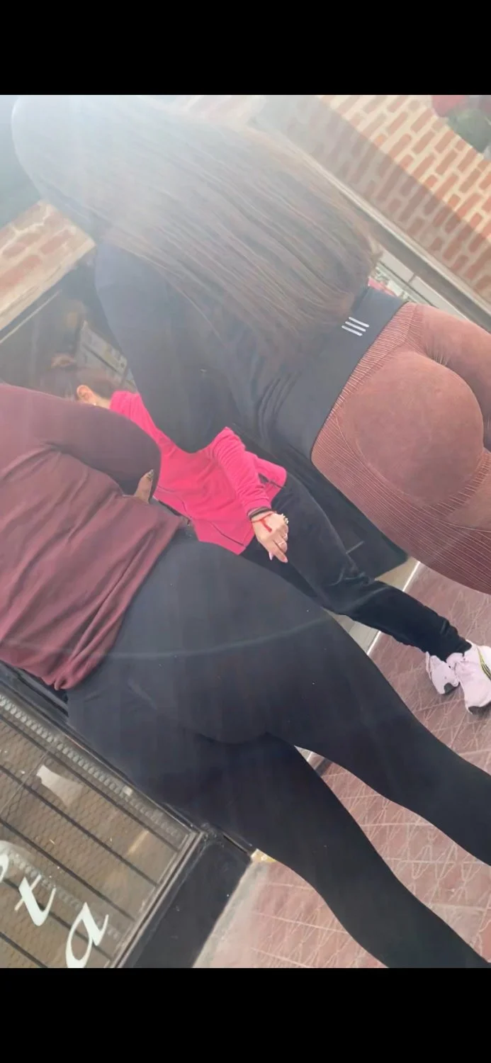 Tremendo culo esta pendeja image 26