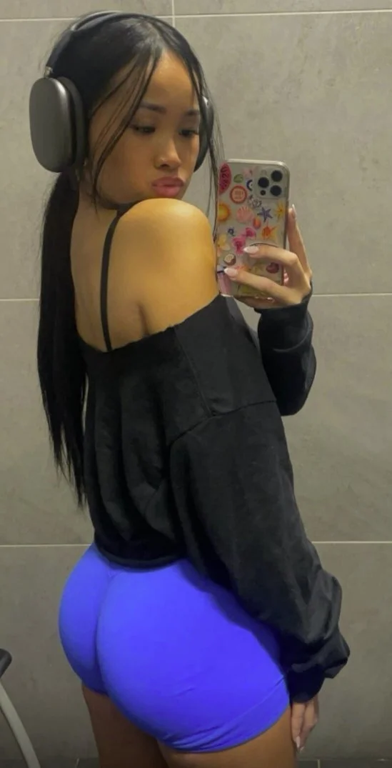 ABG Anna getting fucked by her bf 🔥 image 4