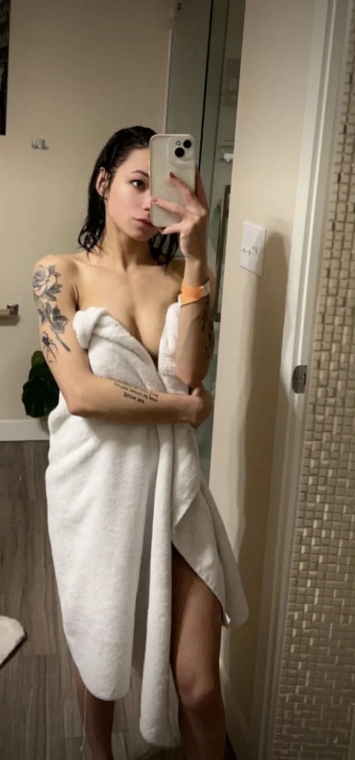 Part 1 Submitted Webslut Exposed Snapchat image 10