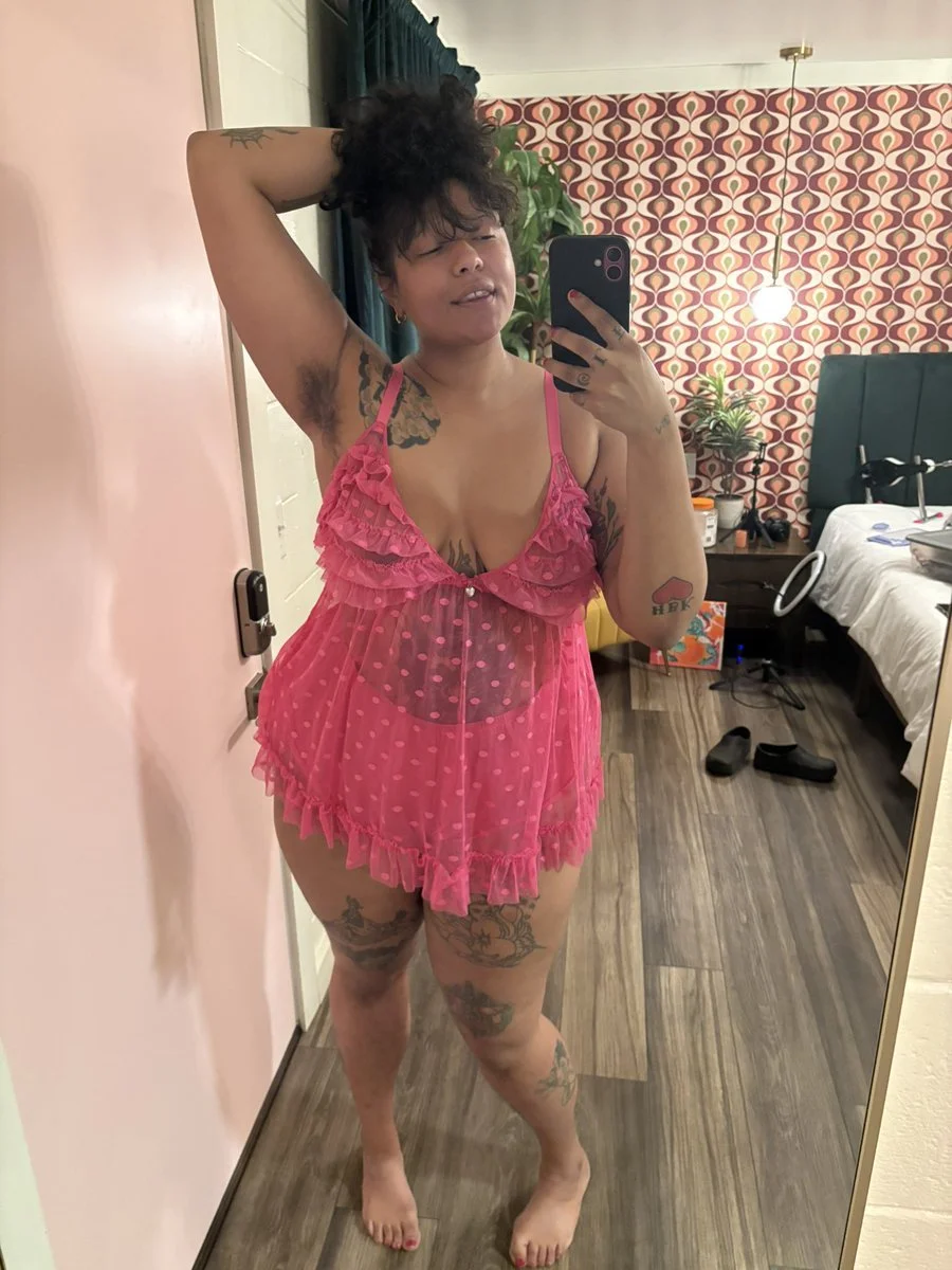 ItsBriabones Sexy image 13
