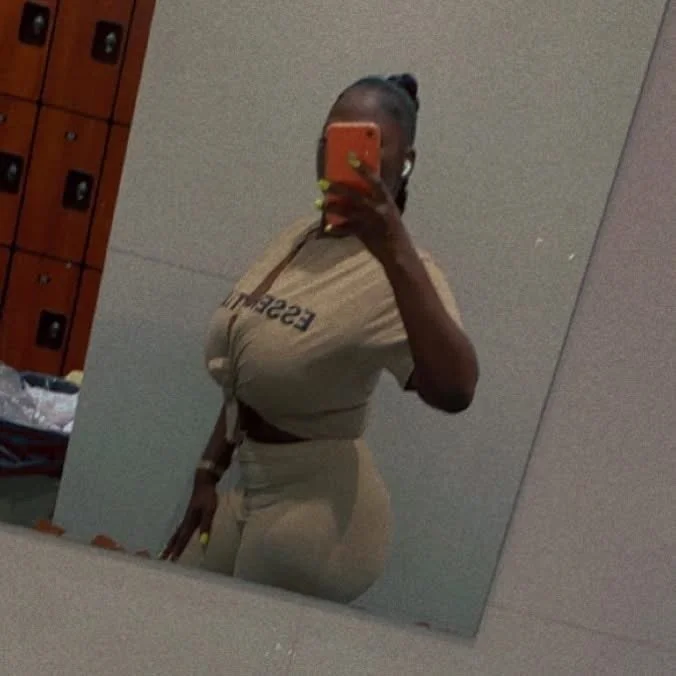 Chocolate long tiddies image 2