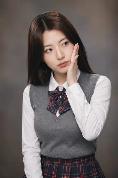 Korean Classmate graduation photo cover image