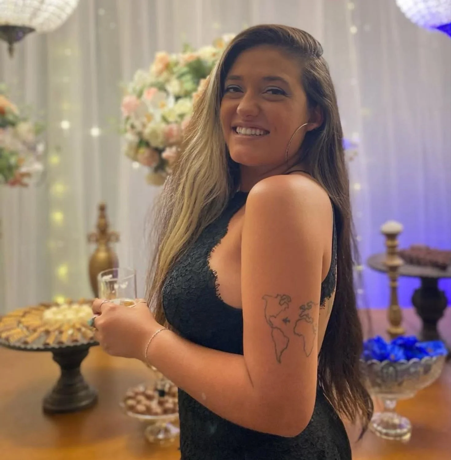 Big Ass Luane brasileira image 14