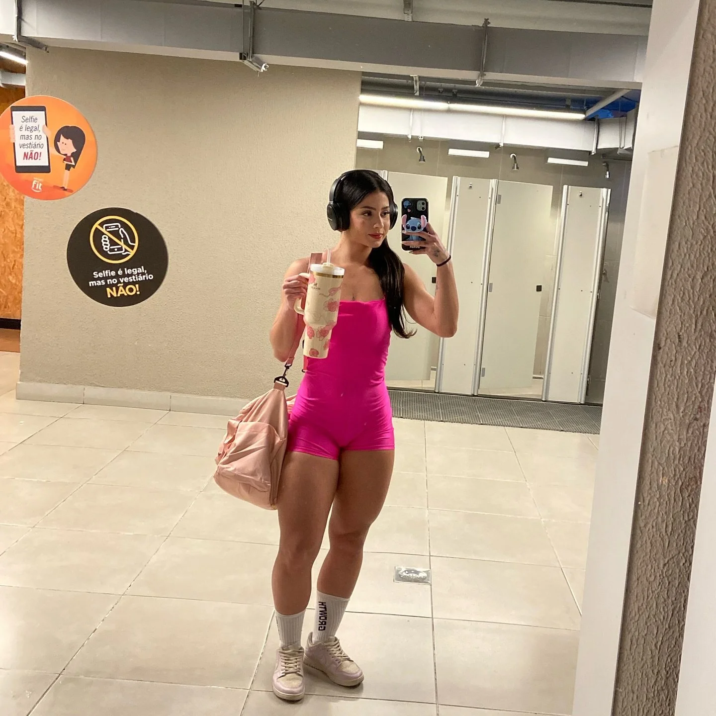 Moreninha muito gostosa da academia image 38