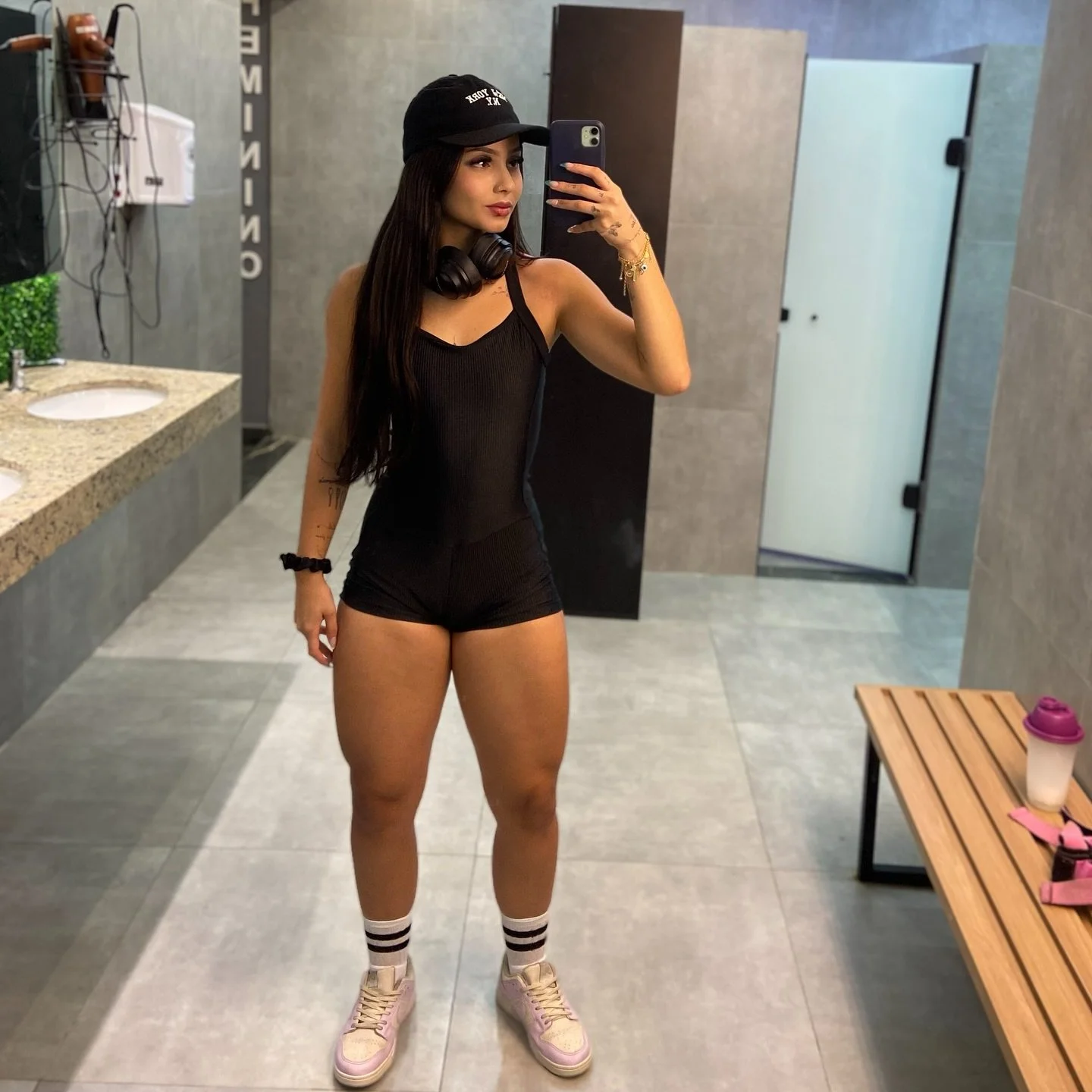 Moreninha muito gostosa da academia image 9
