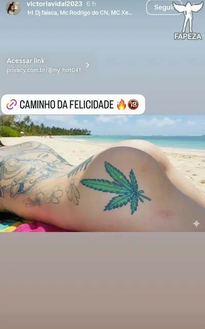 Victoria Magalhães 💋🍀 cover image
