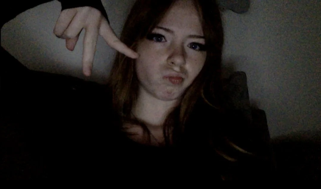 Exposing the petite British discord slut again 🤭 image 3