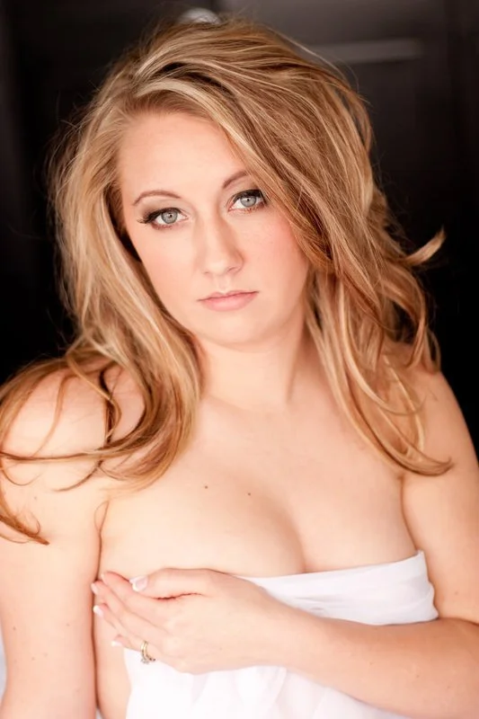 Patriotic Wife Boudoir image 7