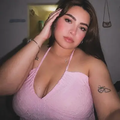 QUE LE HARIAN A MI HERMANA 😋❤️‍🔥 cover image