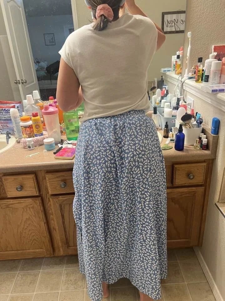 The infamous pawg hot wife, Holly, loves displaying her fuck holes image 29