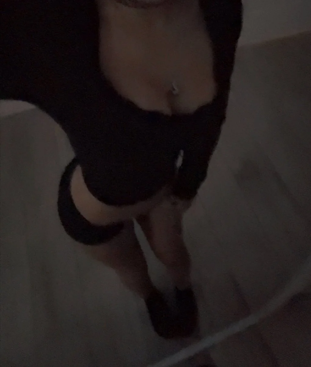 Anyone have more vveowx vxiz image 4