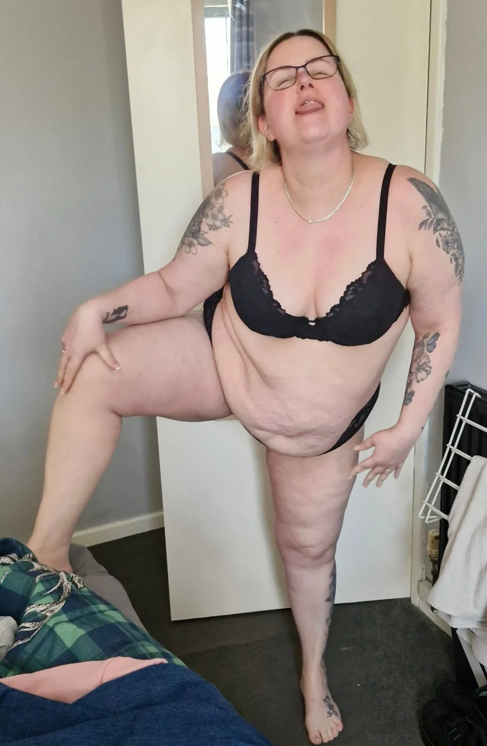 BBW Wife image 2