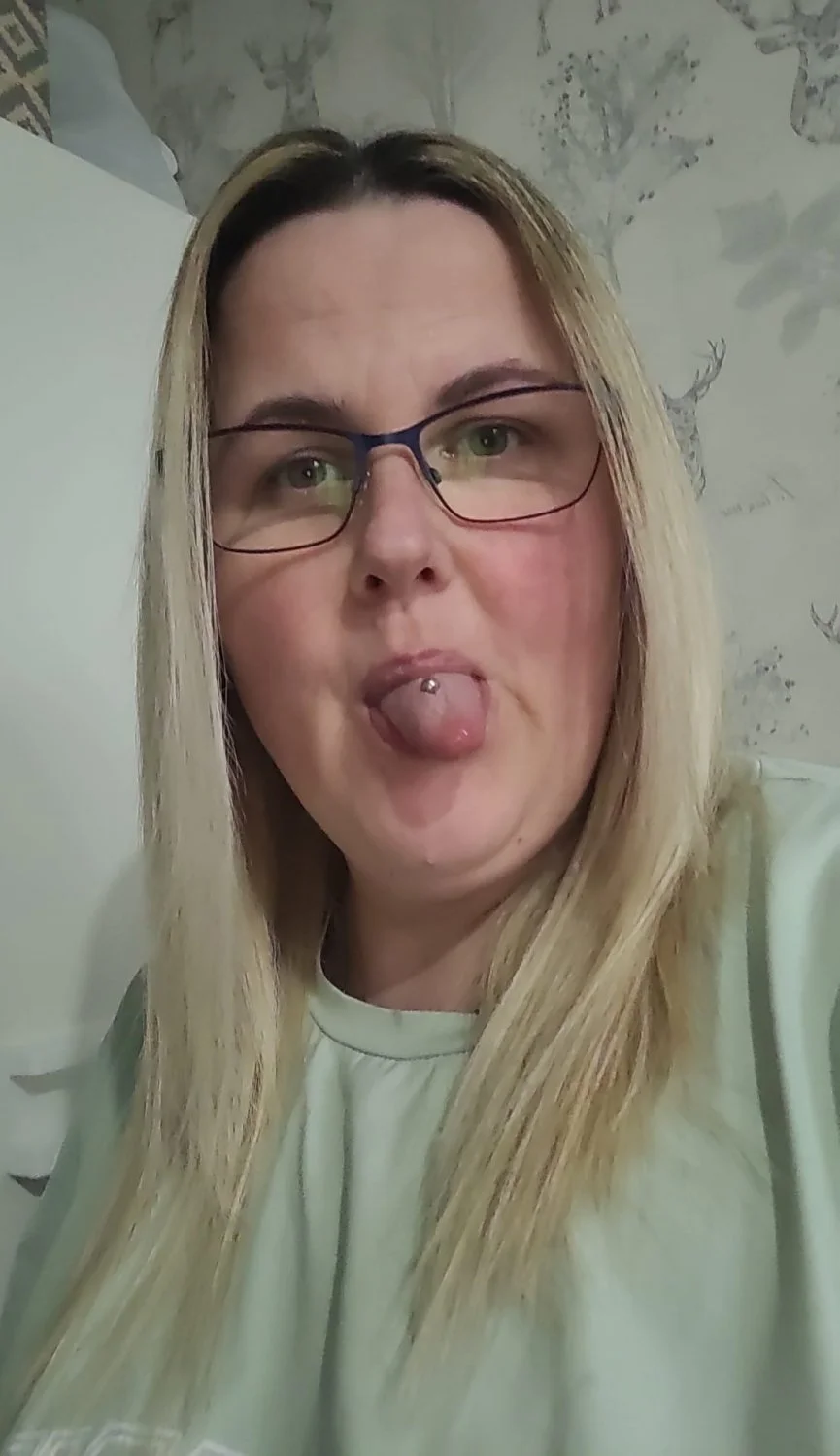 BBW Wife image 3