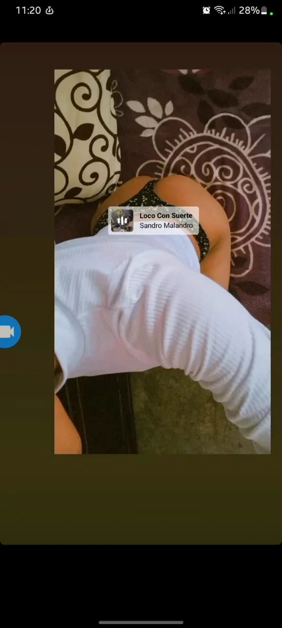 Morena rica sube sus fotos en tanga para que la vean image 4