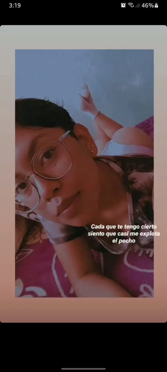 Morena rica sube sus fotos en tanga para que la vean image 8