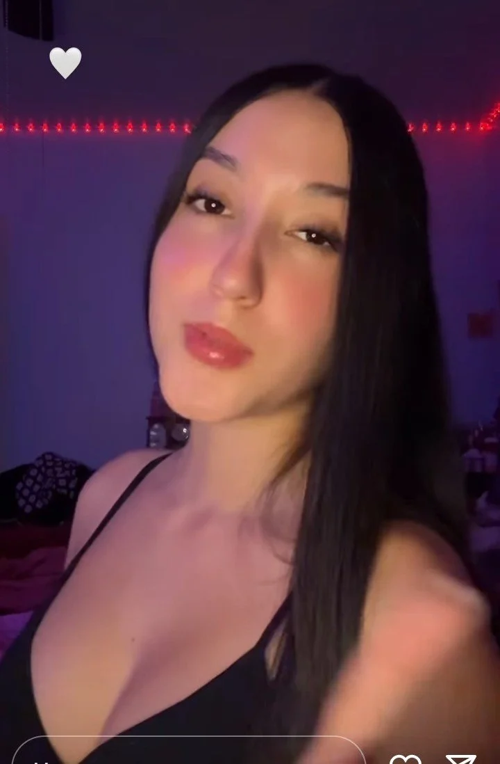 Going to see my sexy sis this weekend. Wish me luck main image