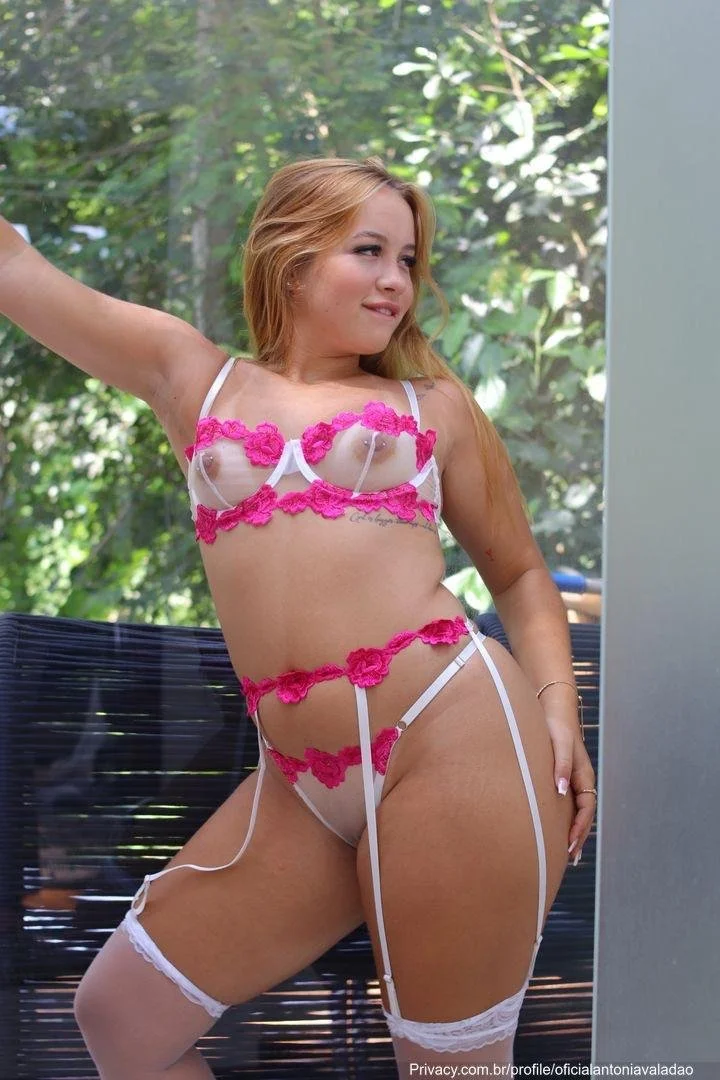 Antônia Valadao 🍑😈 image 8