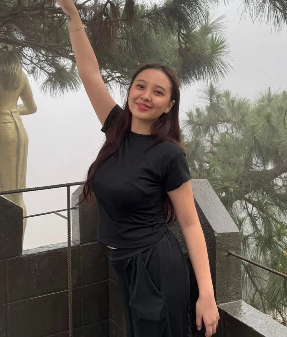 Asian pinay image 3