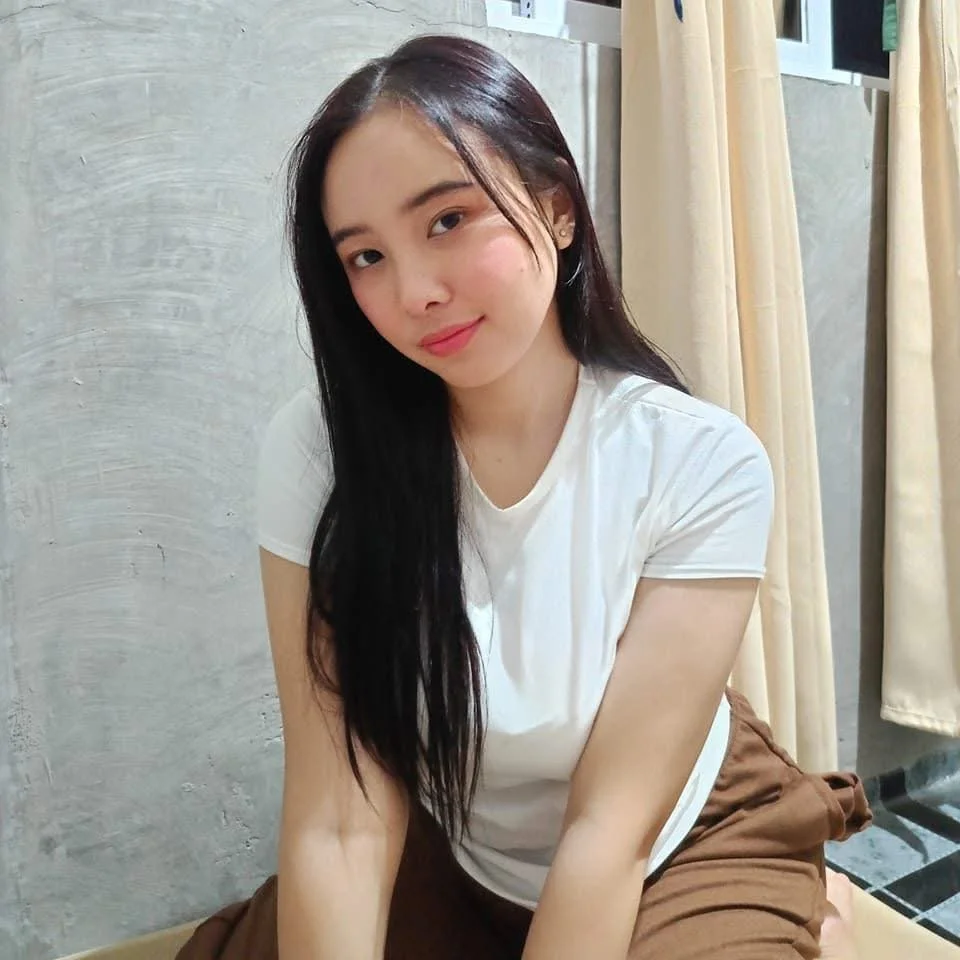 Asian pinay image 5