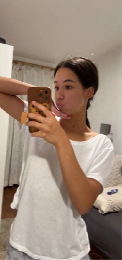 Beautiful Asian gf image 38