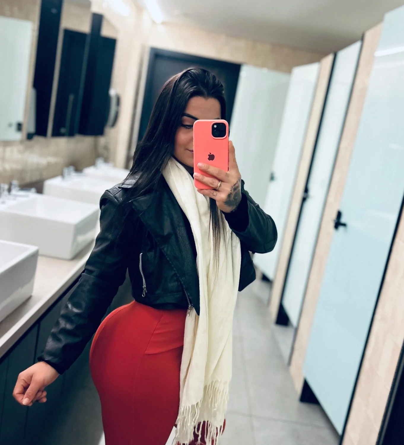 Morena Maravilhosa Gata Demais (Däiªny Pørtēlª) image 10
