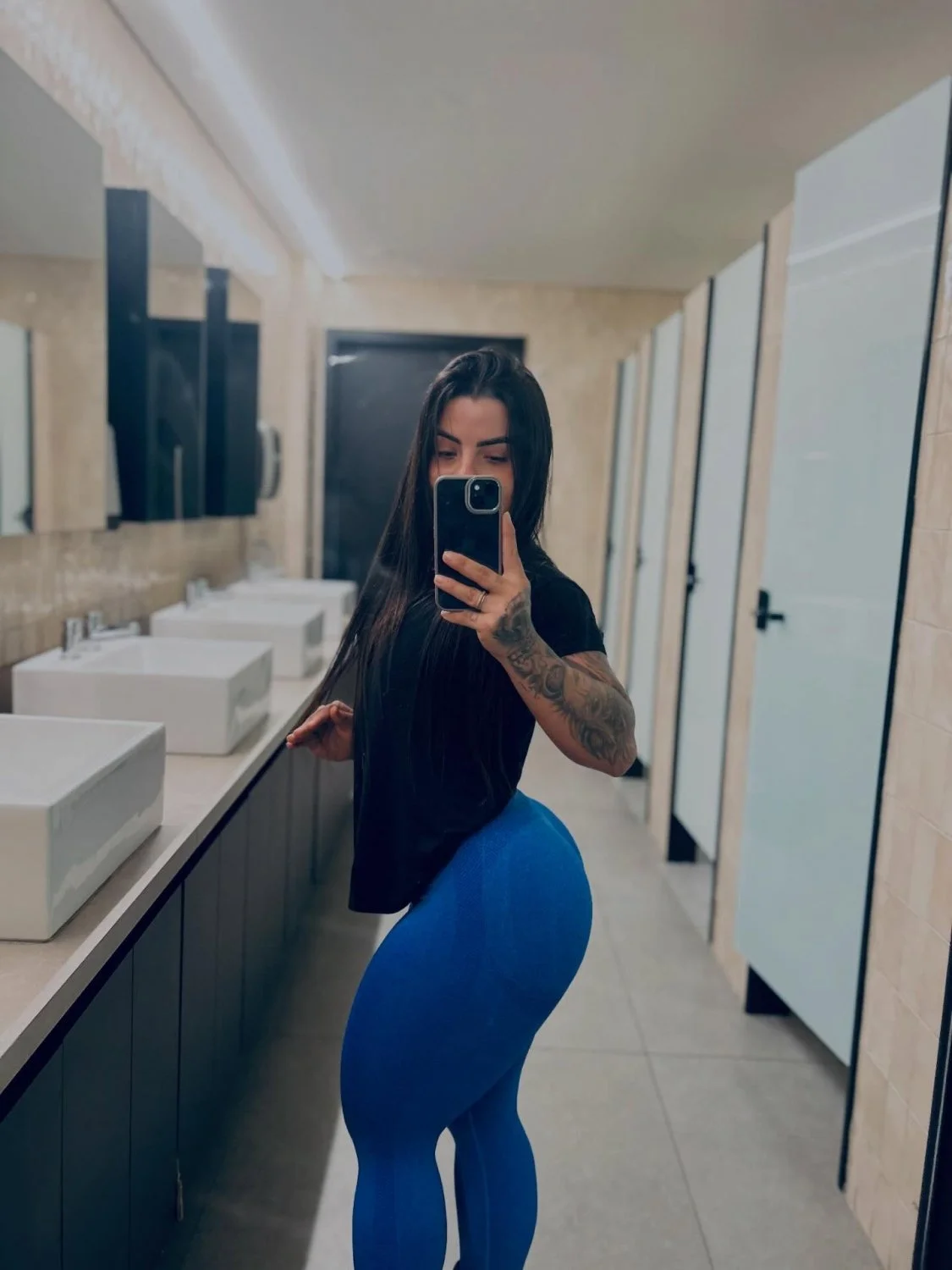 Morena Maravilhosa Gata Demais (Däiªny Pørtēlª) image 30
