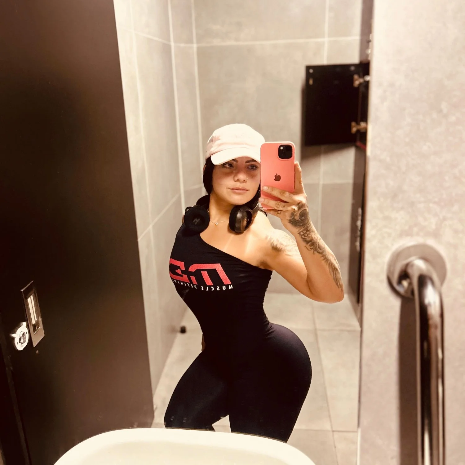 Morena Maravilhosa Gata Demais (Däiªny Pørtēlª) image 6