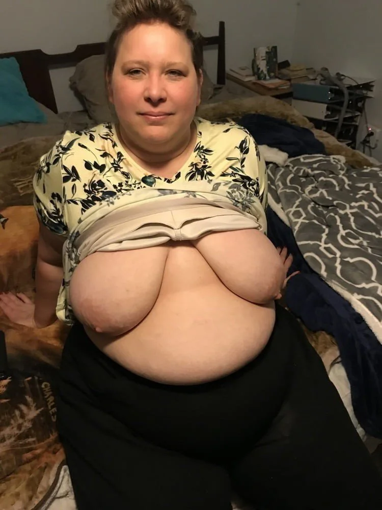 Average Amateur BBW wives image 4