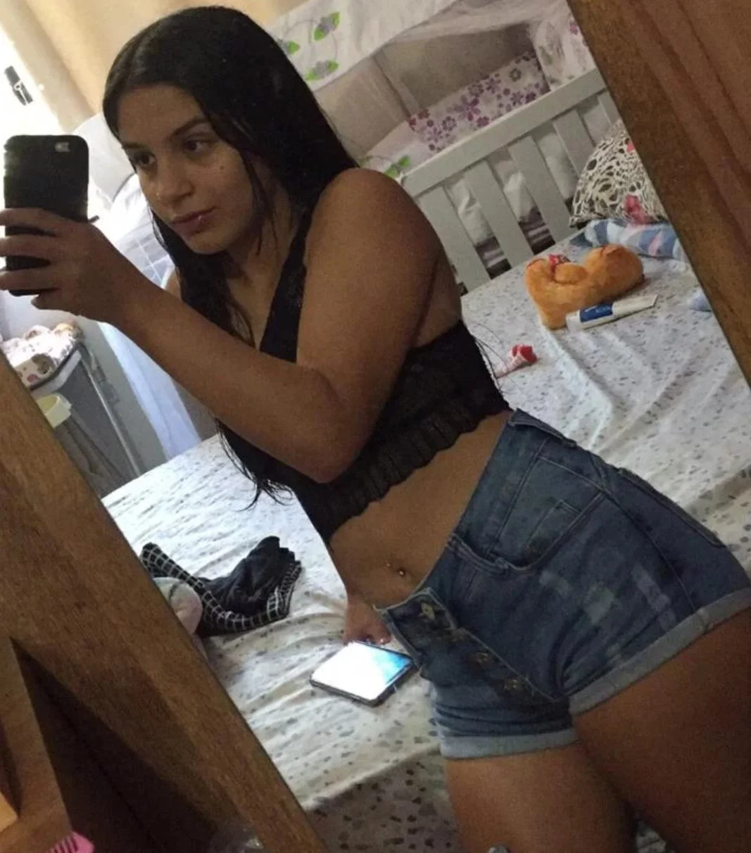 Gostosa vazada, peituda, caiu na net, famosa, Instagram, cavala, gostosa image 11