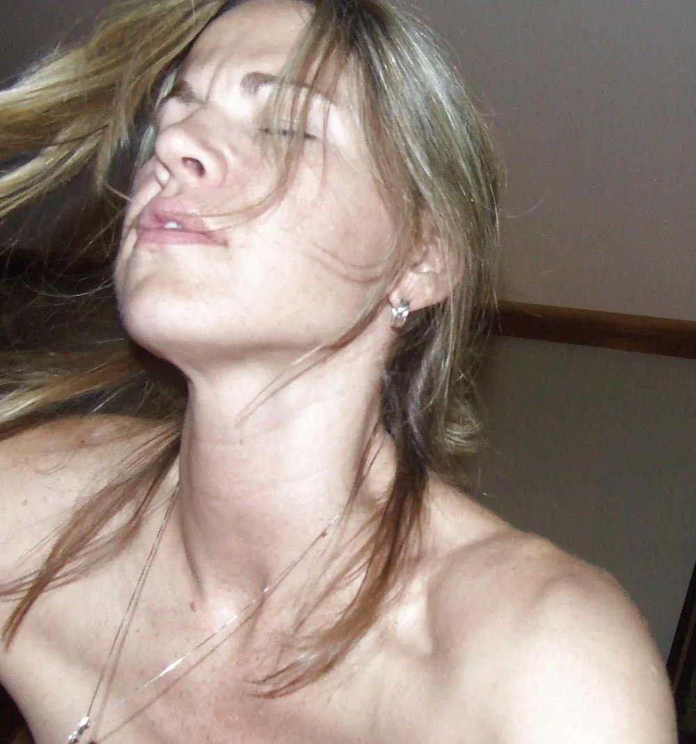 Michelle a Illinois Slutty Milf image 40