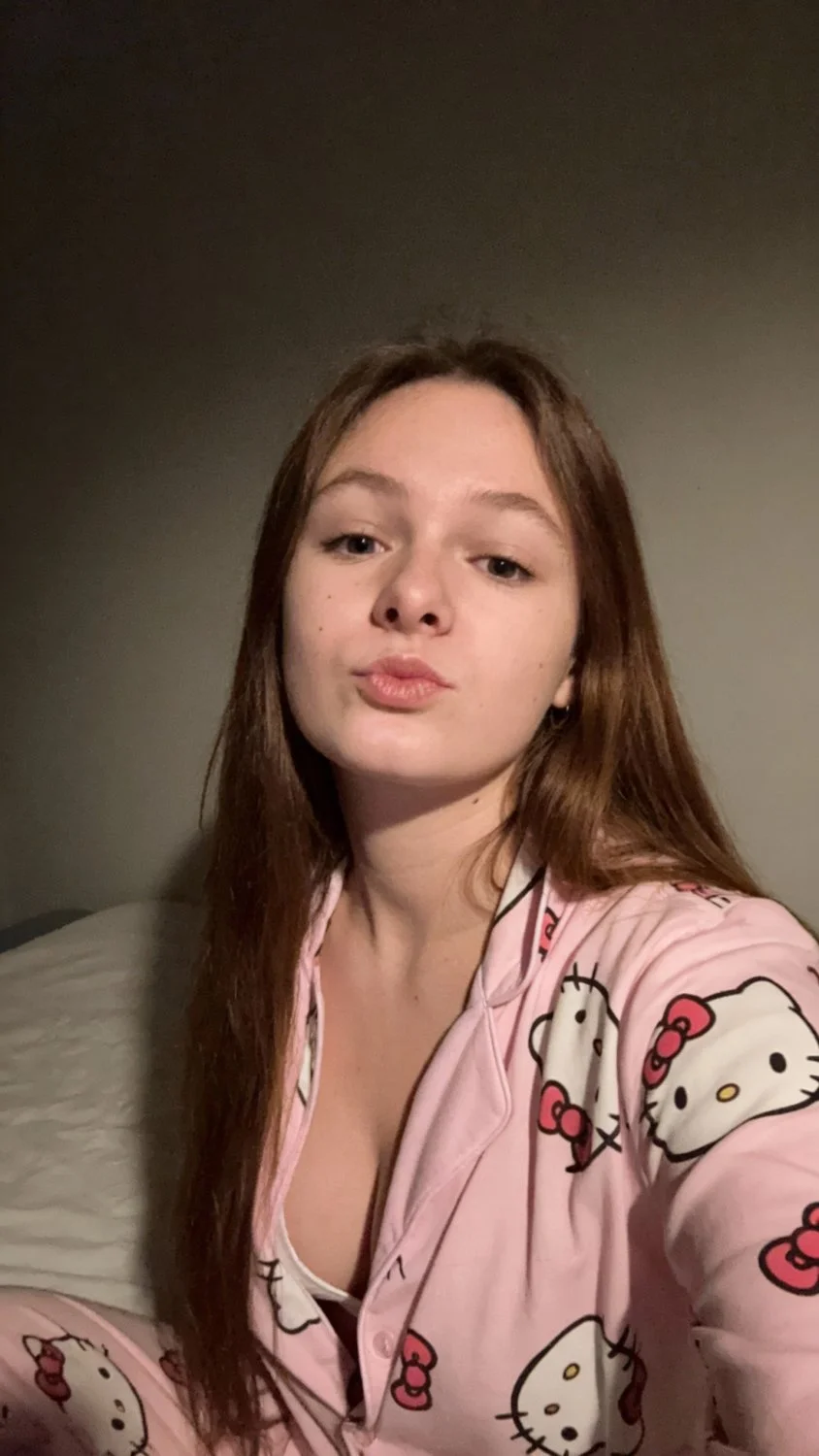 🔞 wet slut big ass stripping naked nude tight pussy 😈🍑 OF image 3