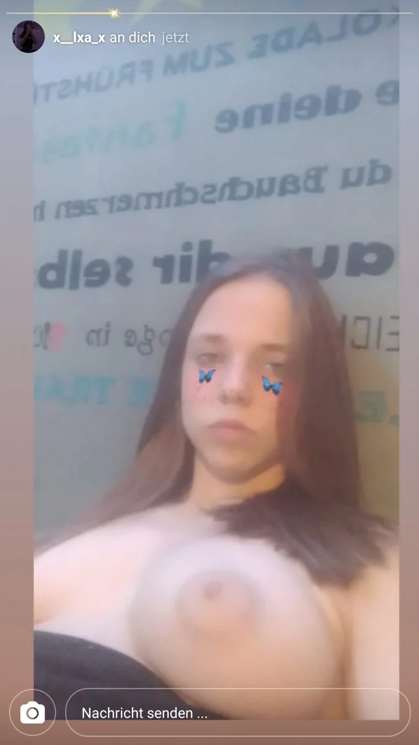German Slut Lea image 4