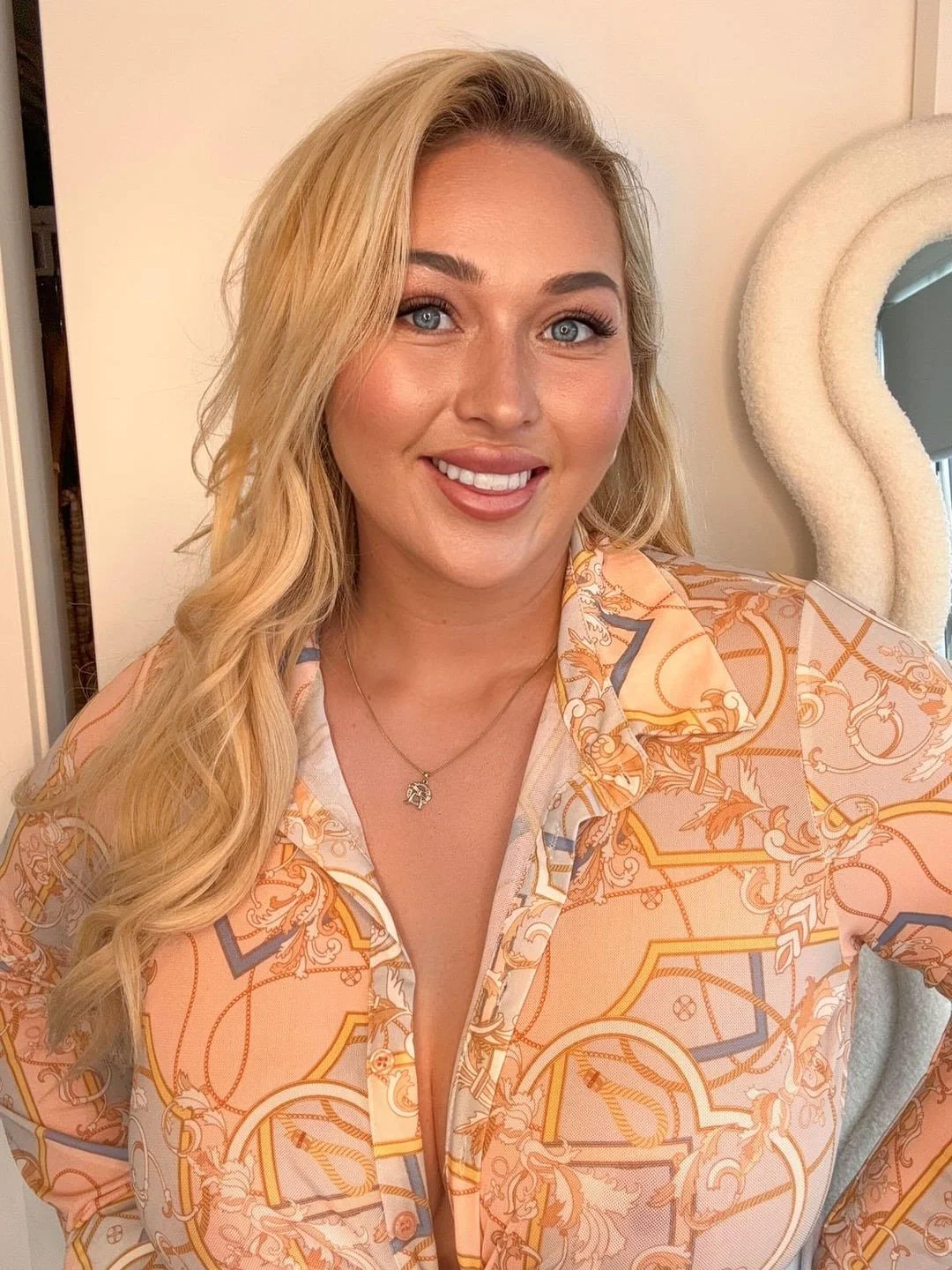 Deliciously thick amateur blonde bbw image 2