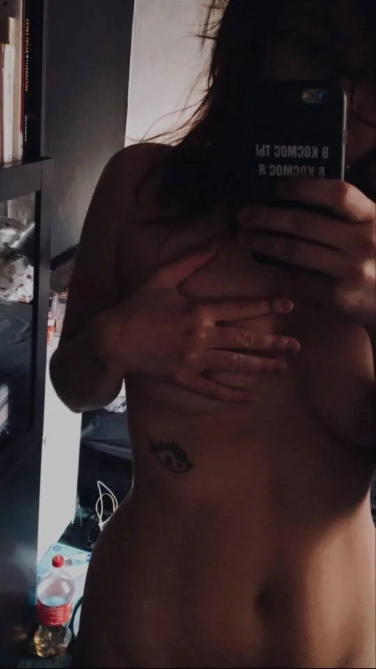 Little Czech anal whore exposing herself again 2 image 8