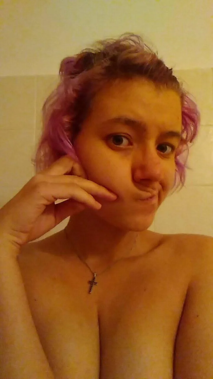 Little Czech anal whore exposing herself again 2 image 9