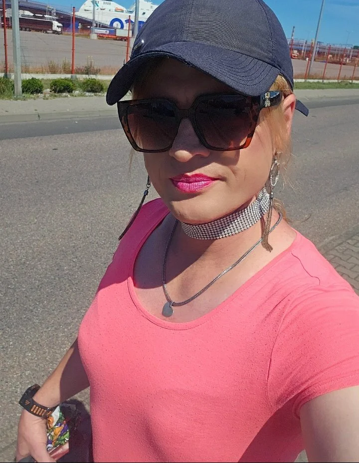 Trans girl main image