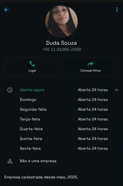 Minha namoradinha adora se exibir cover image