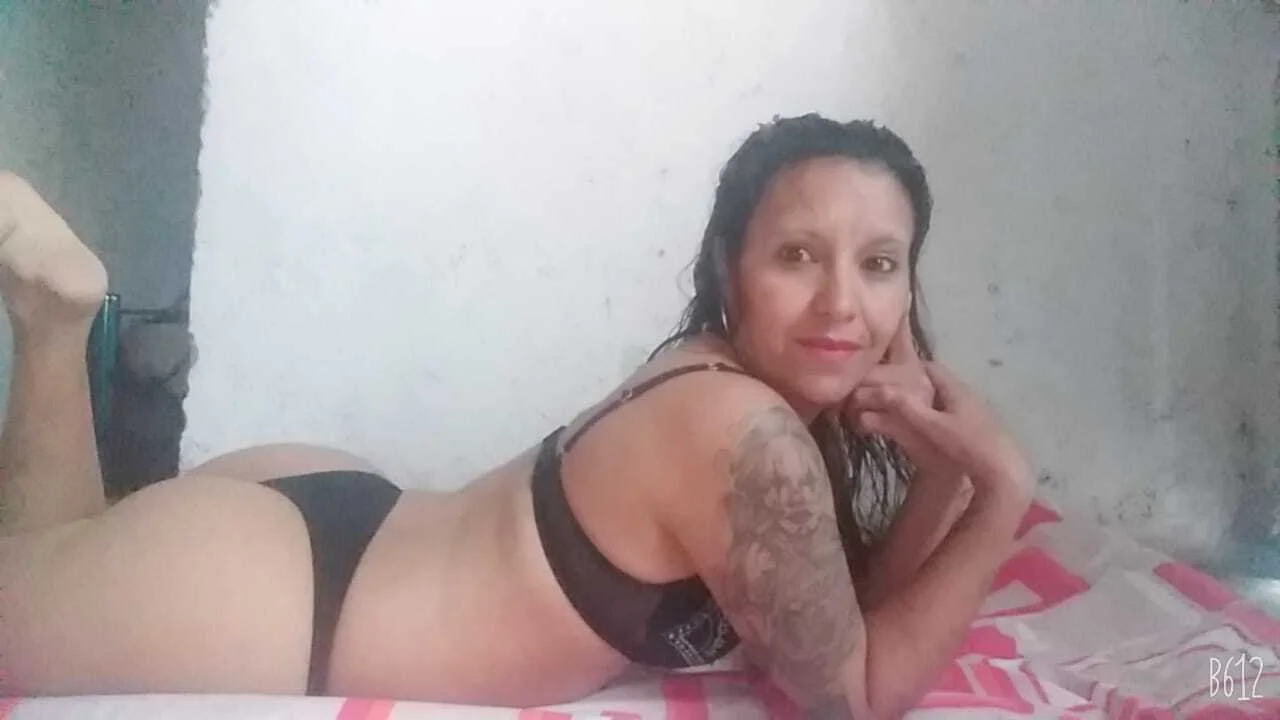 La yani madura mendocina image 6