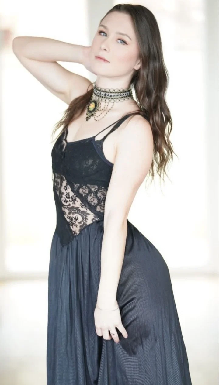 Hanna Black Lingerie image 2